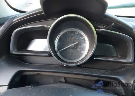 2017 Toyota Yaris Ia из США, поврежденный, VIN 3MYDLBYV6HY165610